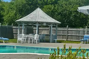 204 Bellevue Ct, Narragansett, RI 02882 - Photo 29