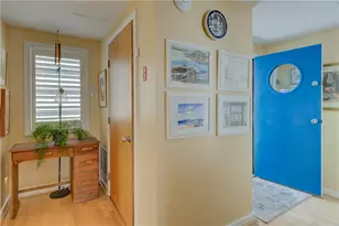 204 Bellevue Ct, Narragansett, RI 02882 - Photo 19