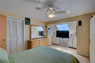 204 Bellevue Ct, Narragansett, RI 02882 - Photo 23