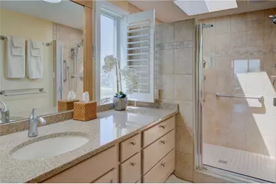 204 Bellevue Court #204, Narragansett, RI 02882 - Photo 13