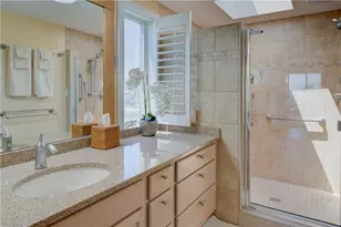 204 Bellevue Ct, Narragansett, RI 02882 - Photo 13
