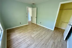 125 Goldenrod Dr, Middletown, RI 02842 - Photo 17