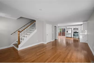 11 Baldwin Court, Providence, RI 02907 - Photo 3