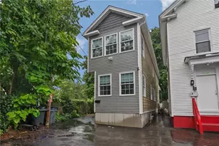 11 Baldwin Ct, Providence, RI 02907 - Photo 1