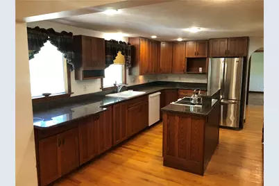 20 Richard Street, Smithfield, RI 02917 - Photo 7
