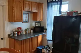 736 Social St, Woonsocket, RI 02895 - Photo 7