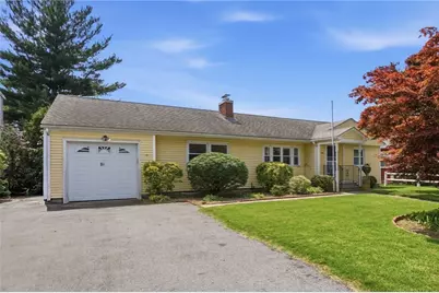 54 Winthrop Street, East Providence, RI 02915 - Photo 3