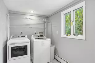 54 Winthrop St, East Providence, RI 02915 - Photo 31