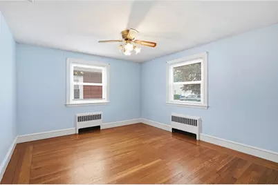 54 Winthrop Street, East Providence, RI 02915 - Photo 23