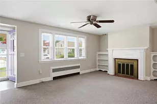 54 Winthrop St, East Providence, RI 02915 - Photo 11