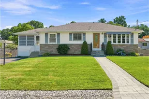 25 S Brookside Ave, North Providence, RI 02911 - Photo 1