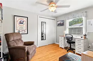 25 S Brookside Ave, North Providence, RI 02911 - Photo 23