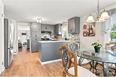 25 South Brookside Avenue, North Providence, RI 02911 - Photo 9
