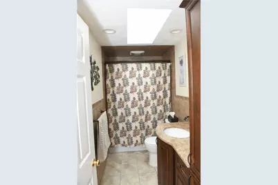9 Mallory Court, Cranston, RI 02910 - Photo 11