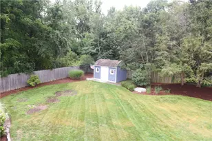 9 Mallory Ct, Cranston, RI 02910 - Photo 25