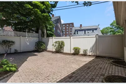 30 South Angell Street #2, Providence, RI 02906 - Photo 35