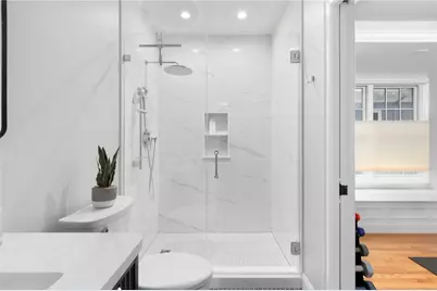 30 South Angell Street #2, Providence, RI 02906 - Photo 29