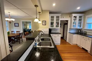 35 Annandale Rd, Newport, RI 02840 - Photo 5