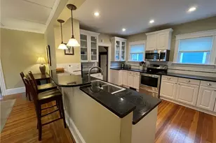 35 Annandale Rd, Newport, RI 02840 - Photo 3