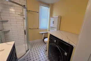 35 Elm St, Newport, RI 02840 - Photo 19