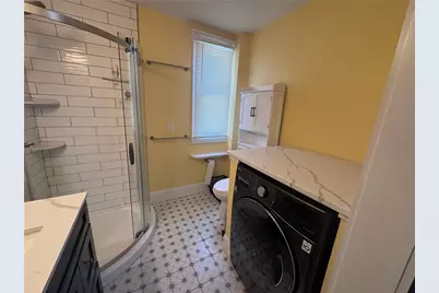 35 Elm Street #B, Newport, RI 02840 - Photo 19
