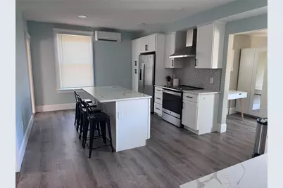 35 Elm Street #B, Newport, RI 02840 - Photo 1