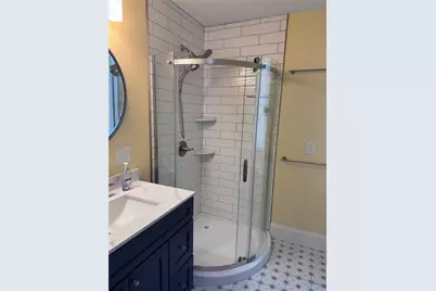 35 Elm Street #B, Newport, RI 02840 - Photo 17