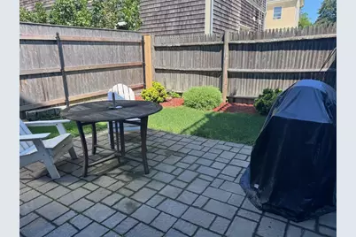 35 Elm Street #B, Newport, RI 02840 - Photo 27