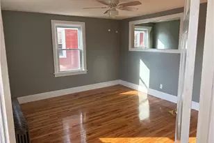 610 Killingly St, Johnston, RI 02919 - Photo 3