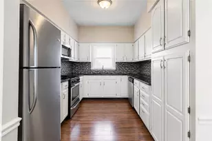74 Sutton St, Providence, RI 02903 - Photo 3