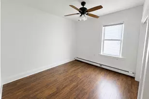 74 Sutton St, Providence, RI 02903 - Photo 7