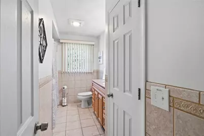 65 Thelma Avenue, North Providence, RI 02904 - Photo 9