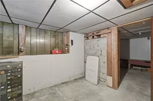 65 Thelma Ave, North Providence, RI 02904 - Photo 29