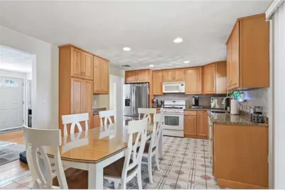 65 Thelma Avenue, North Providence, RI 02904 - Photo 3