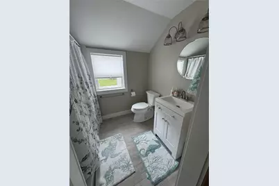 53 Center Avenue, Middletown, RI 02842 - Photo 21