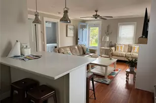 53 Center Ave, Middletown, RI 02842 - Photo 9