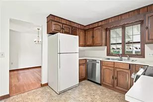 31 Monica Dr, Cumberland, RI 02864 - Photo 17
