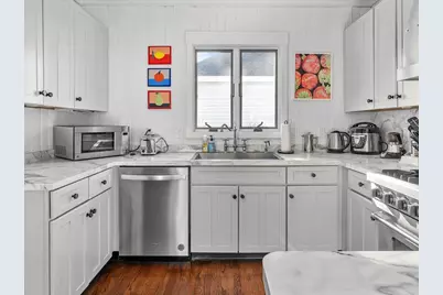 51 Ninth Avenue, Warwick, RI 02886 - Photo 15