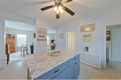 36 Dixon Street, Newport, RI 02840 - Photo 7