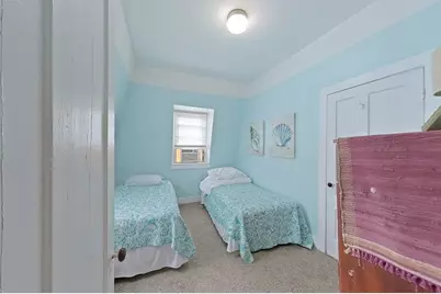 36 Dixon Street, Newport, RI 02840 - Photo 21