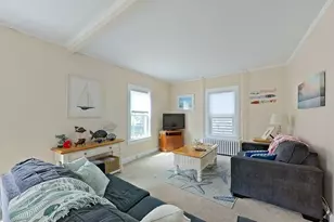 36 Dixon St, Newport, RI 02840 - Photo 11