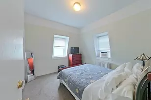 36 Dixon St, Newport, RI 02840 - Photo 23
