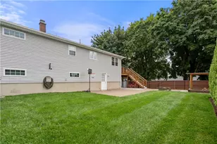 88 Locust Ave, North Providence, RI 02911 - Photo 33