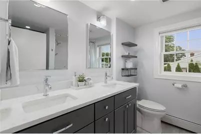 88 Locust Avenue, North Providence, RI 02911 - Photo 15