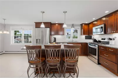 88 Locust Avenue, North Providence, RI 02911 - Photo 5
