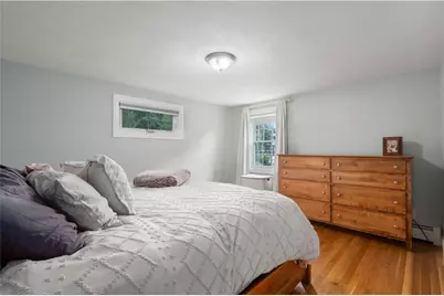 88 Locust Avenue, North Providence, RI 02911 - Photo 19