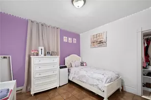 141 Burnett St, Providence, RI 02907 - Photo 13