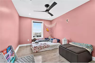318 Farmington Avenue, Cranston, RI 02920 - Photo 19