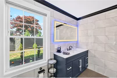 318 Farmington Avenue, Cranston, RI 02920 - Photo 27