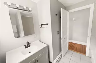 362 Weeden St, Pawtucket, RI 02860 - Photo 21